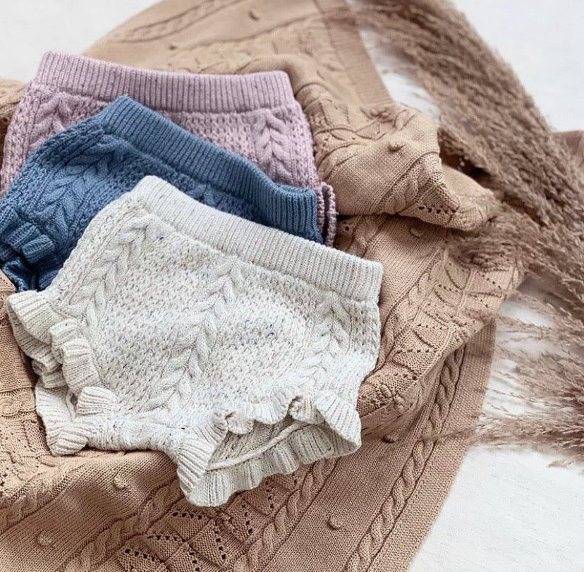 Knitted Ruffle Edge Bloomers